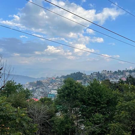 La Colline Resort Kohima Luaran gambar