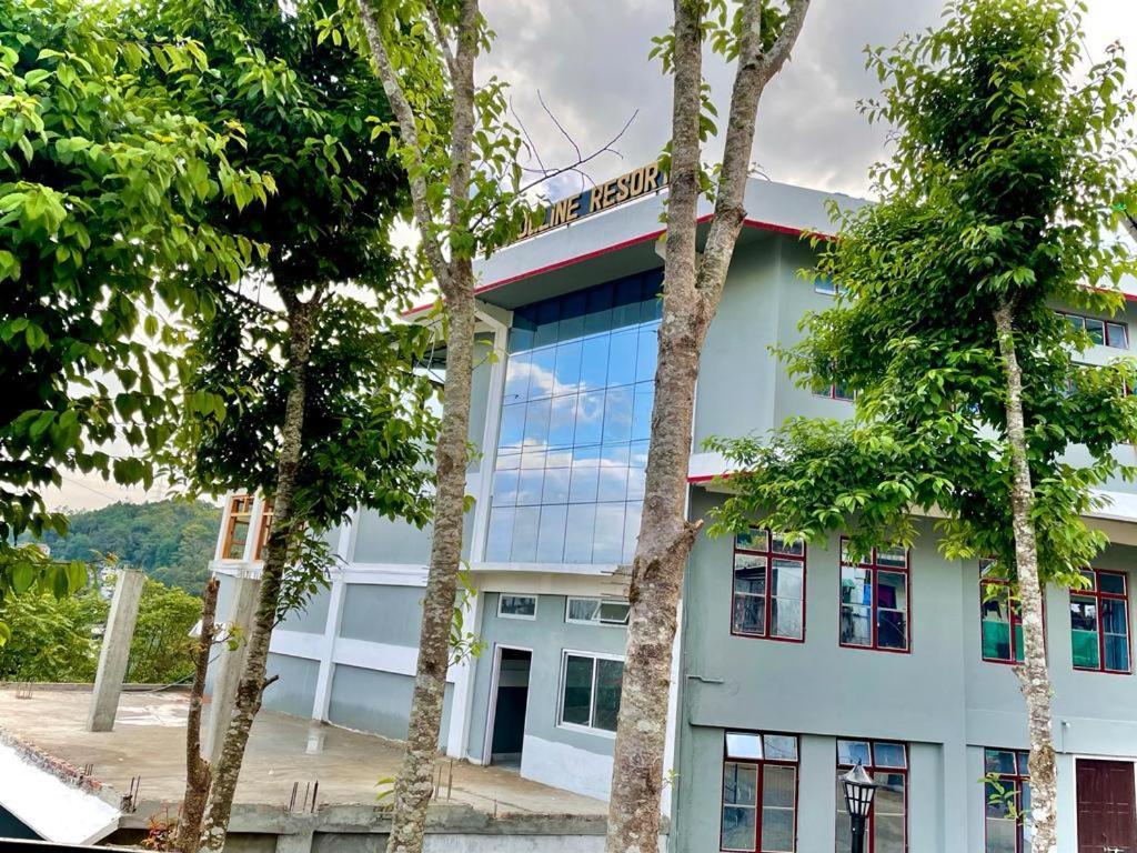 La Colline Resort Kohima Luaran gambar